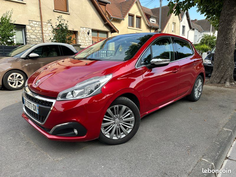 Peugeot 208 1.2 110 ch